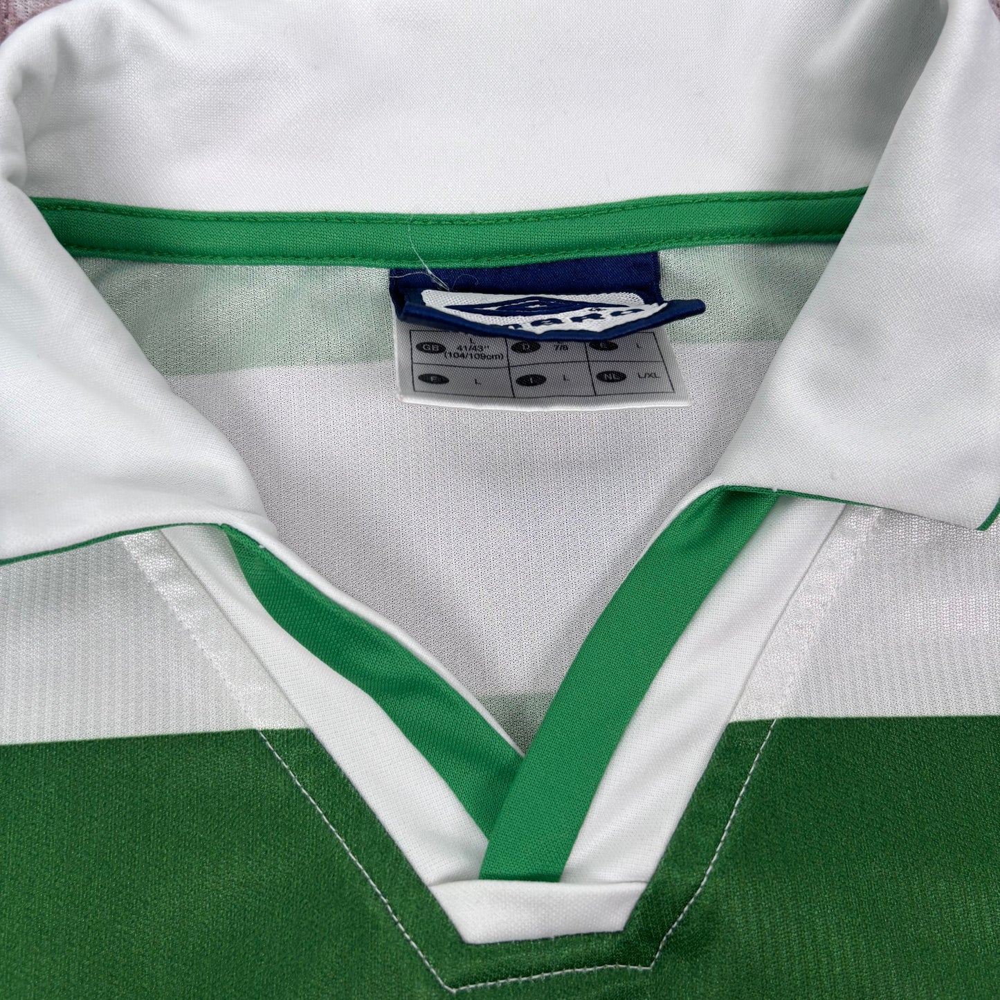 2004/05 Shamrock Rovers Home Shirt - L
