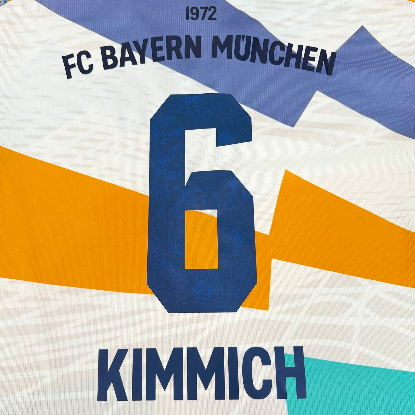 2022/23 Bayern Munich Fourth Shirt - Kimmich - XXL