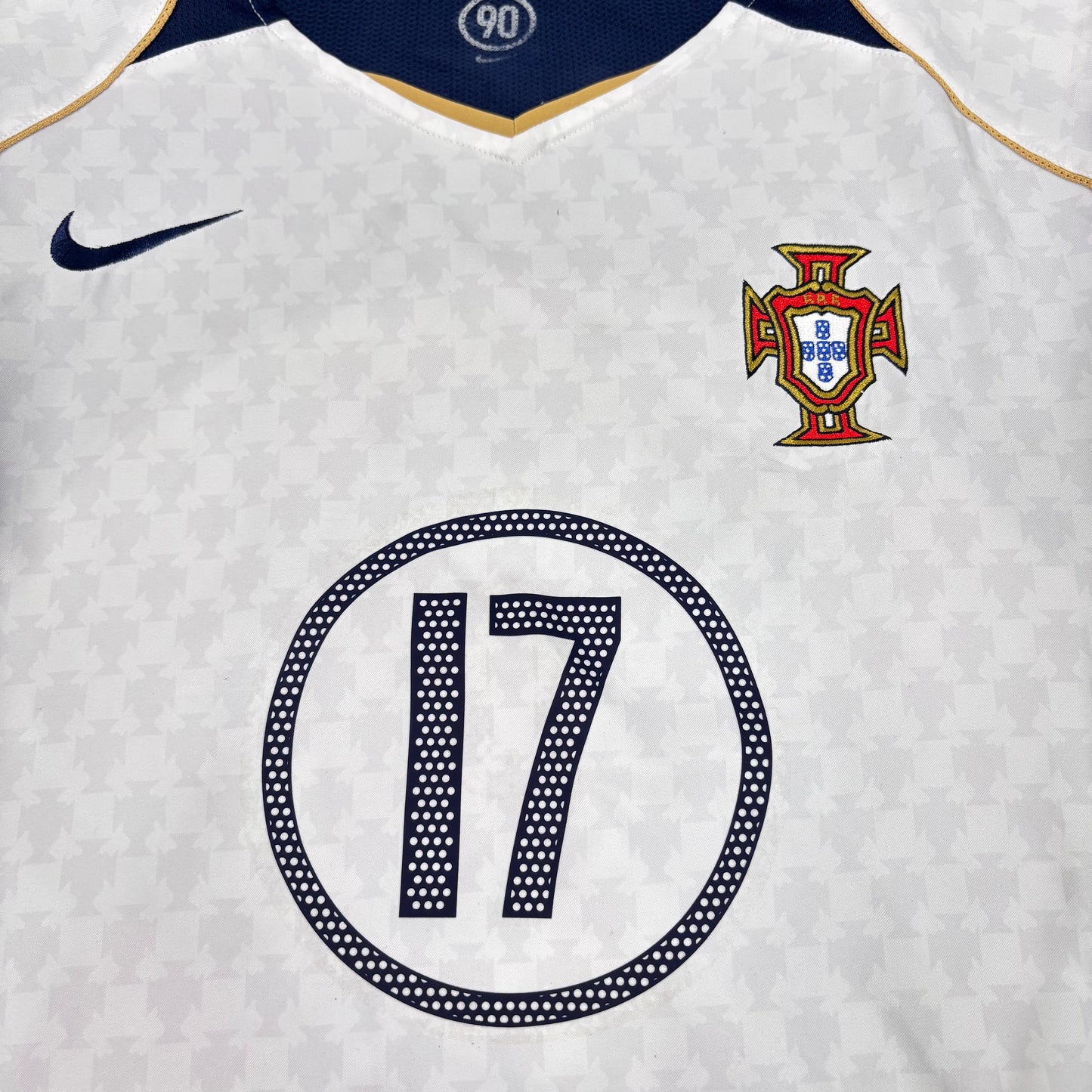 2004/05 Portugal Away Shirt - Cristiano Ronaldo - L