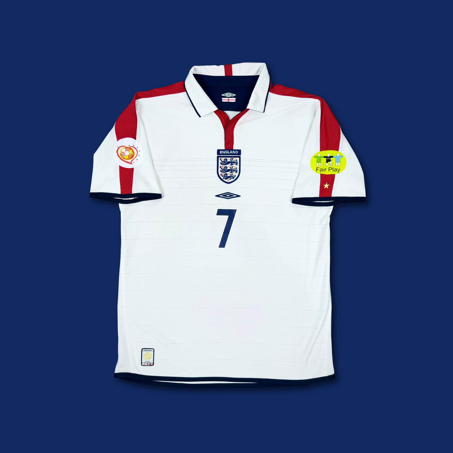 2004/05 England Home Shirt - Beckham - M