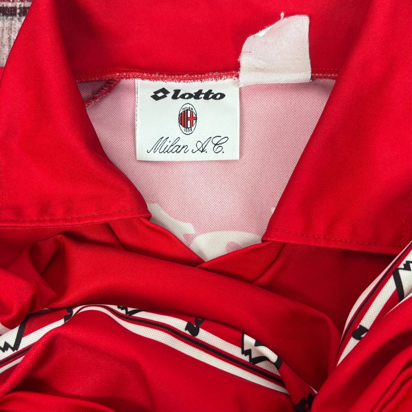 1995/96 AC Milan Training Shirt - L