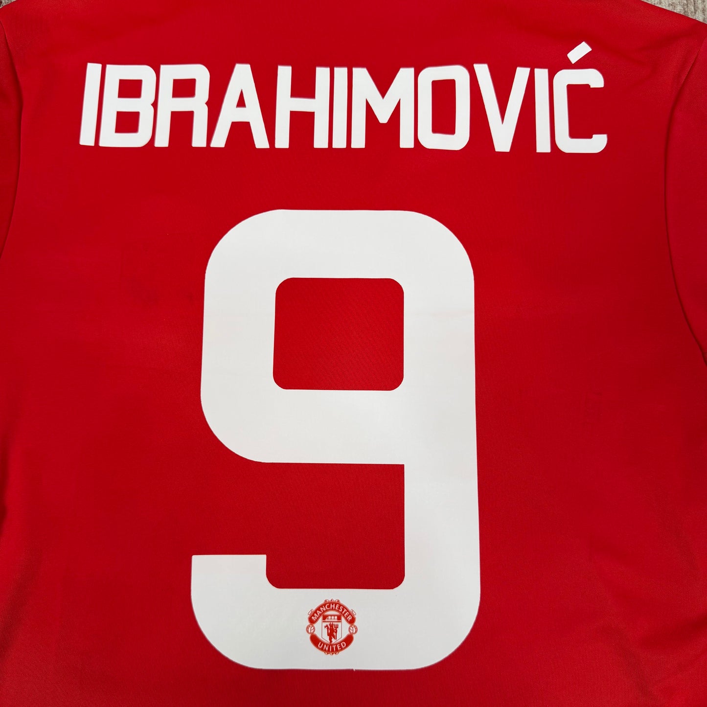 2016/17 Manchester United Home Shirt - Ibrahimovic - M