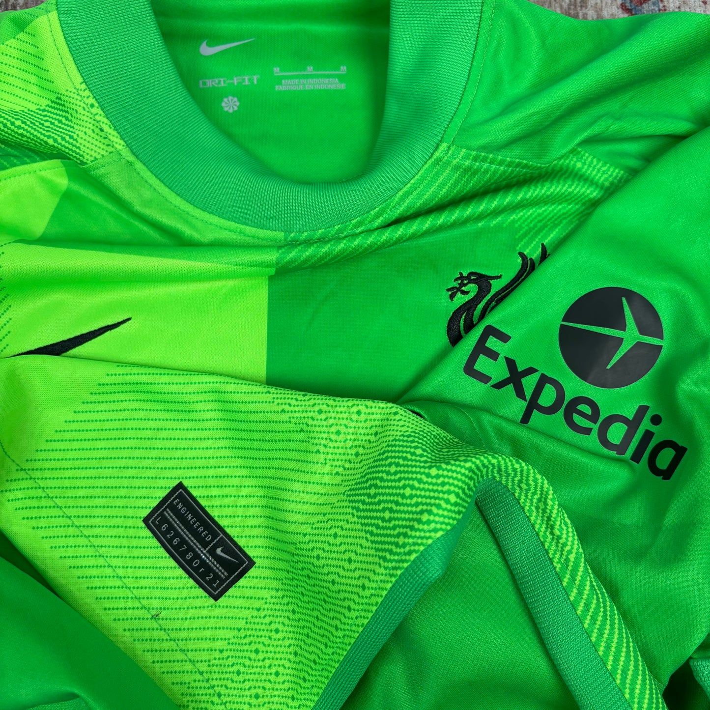 2021/22 Liverpool Goalkeeper - Alisson - M