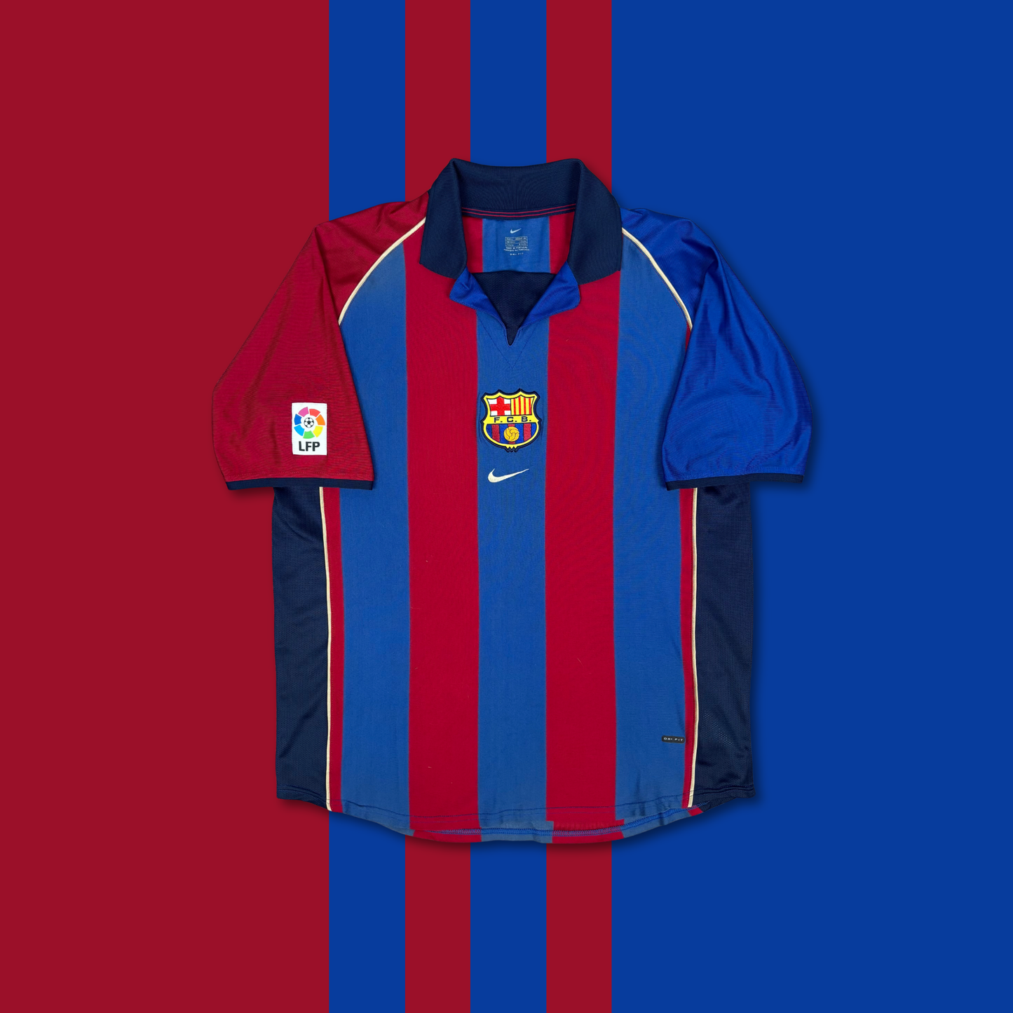 2001/02 Barcelona Home Shirt - Rivaldo - L
