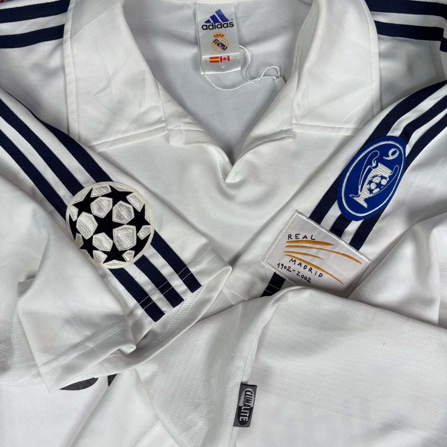 2002/03 Real Madrid Home Shirt -  Zidane - L