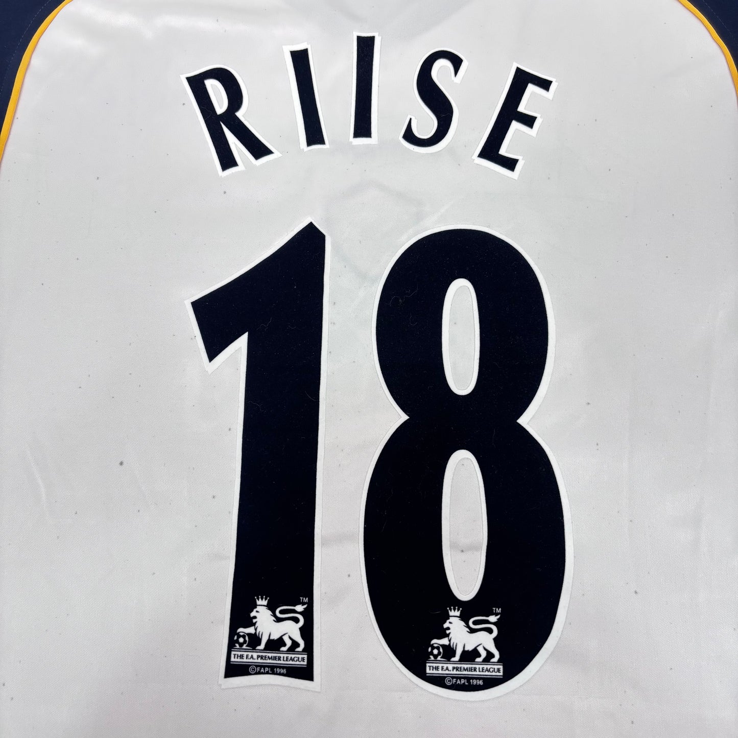 2001/02 Liverpool Away Shirt with Short - Riise - L