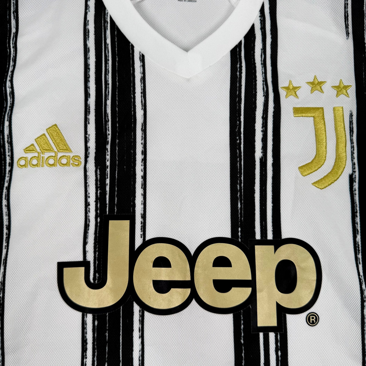 2020/21 Juventus Home Shirt - Cristiano Ronaldo - M