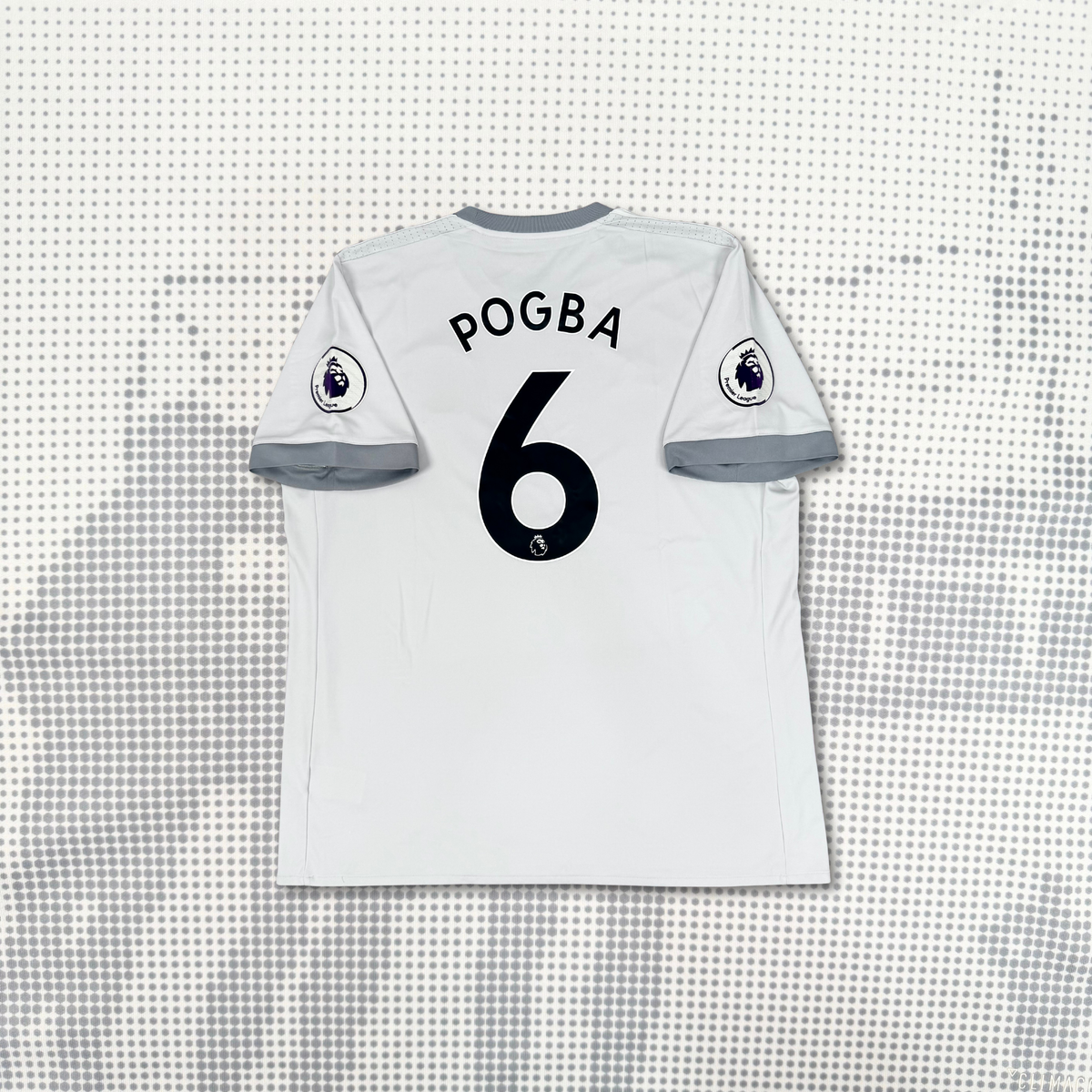 2017/18 Manchester United Third Shirt - Pogba - XL