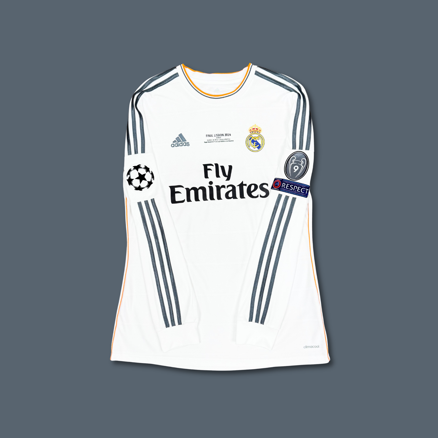 2013/14 Real Madrid Home Longsleeve Shirt - Sergio Ramos - L