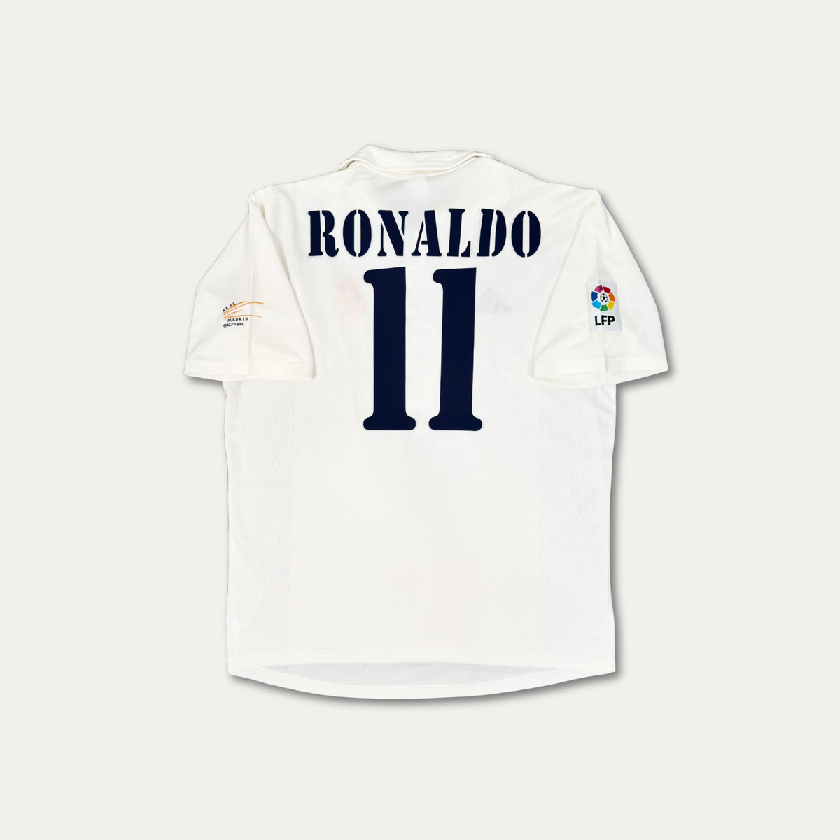 2002/03 Real Madrid Home Shirt - Ronaldo Nazario - L