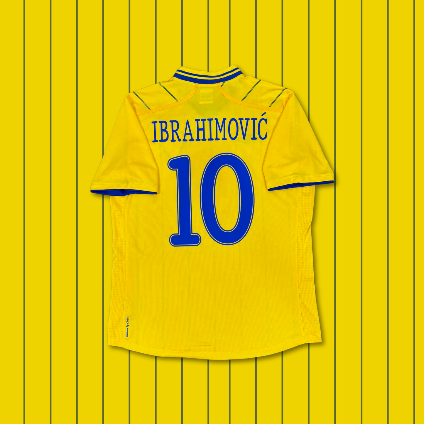 2012/13 Sweden Home Shirt - Ibrahimovic - L