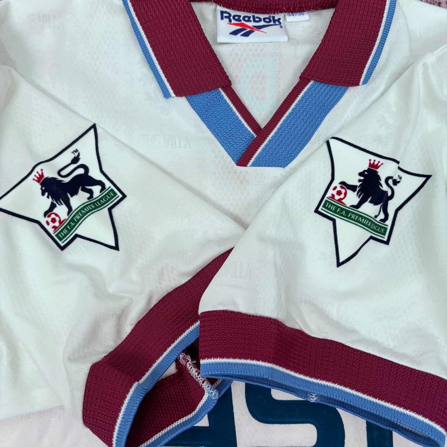 1996/97 Aston Villa Away Shirt - Yorke - M