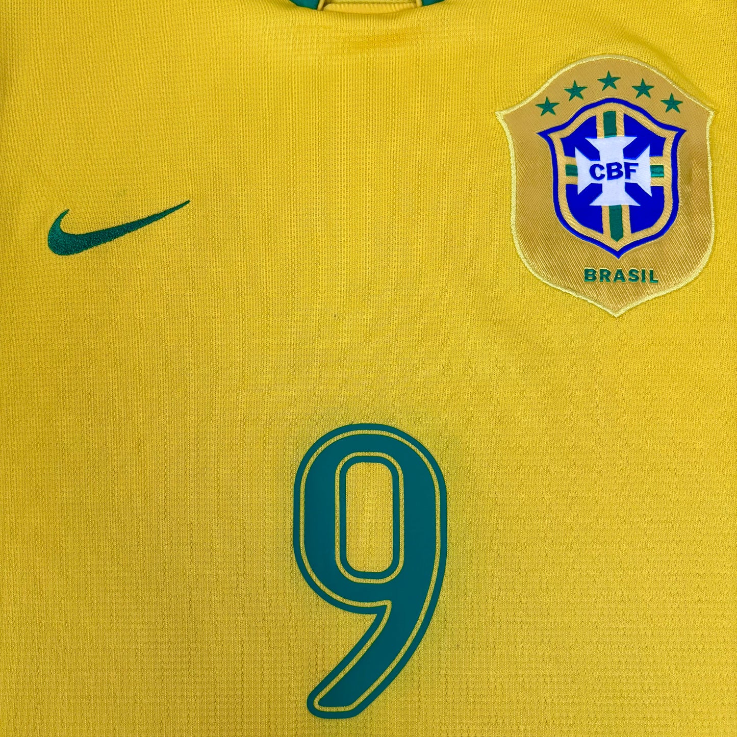 2006/07 Brazil Home Shirt - Ronaldo Nazario - L