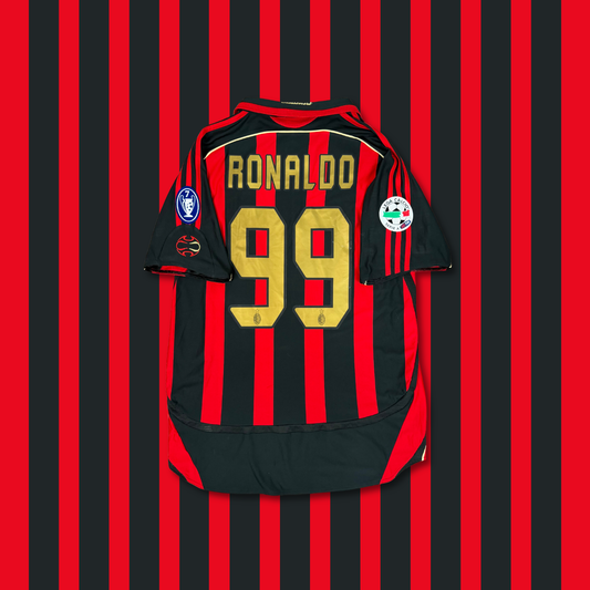 2006/07 AC Milan Home Shirt - Ronaldo Nazario - M