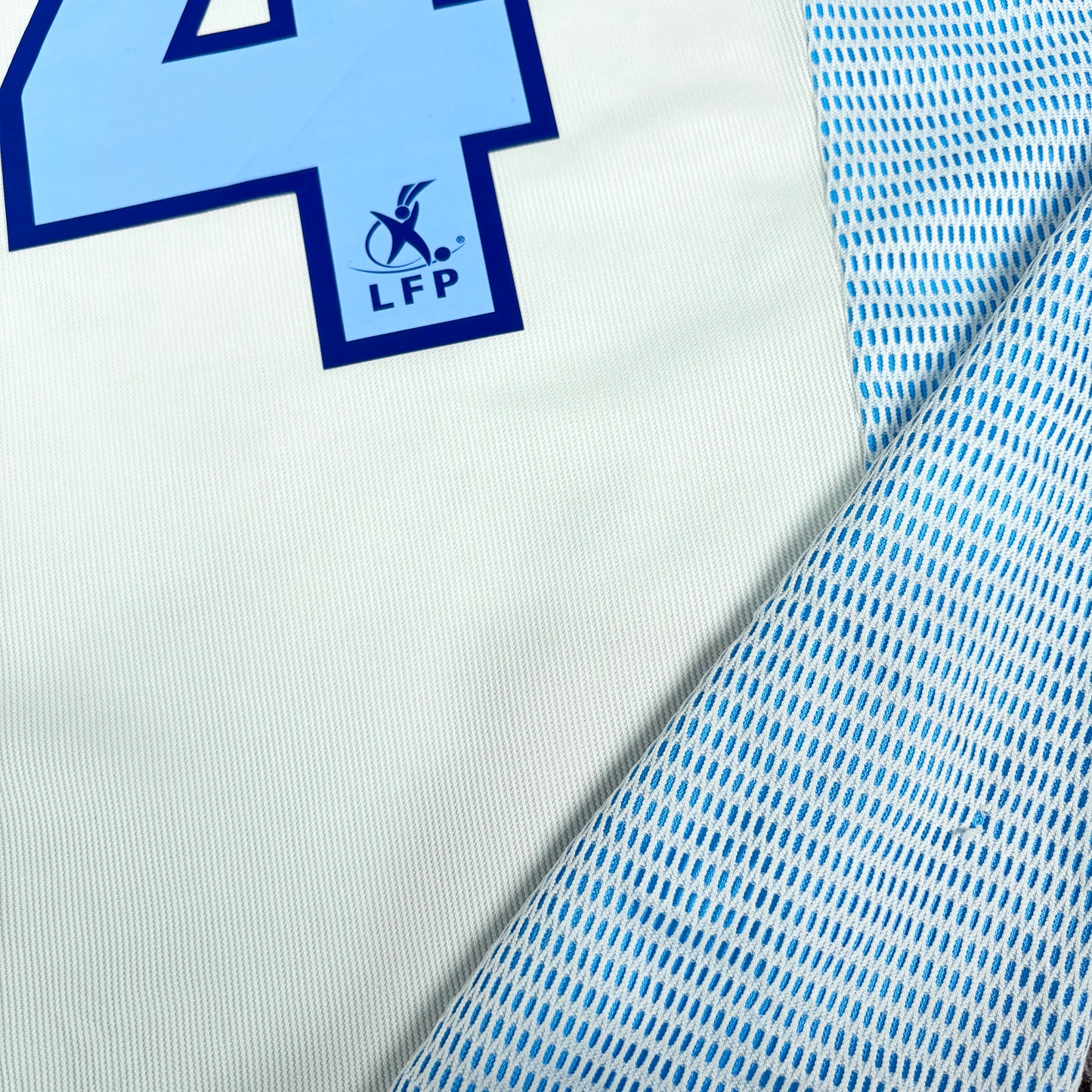 2002/03 Olympique Marseille Home Shirt - Van Buyten - L