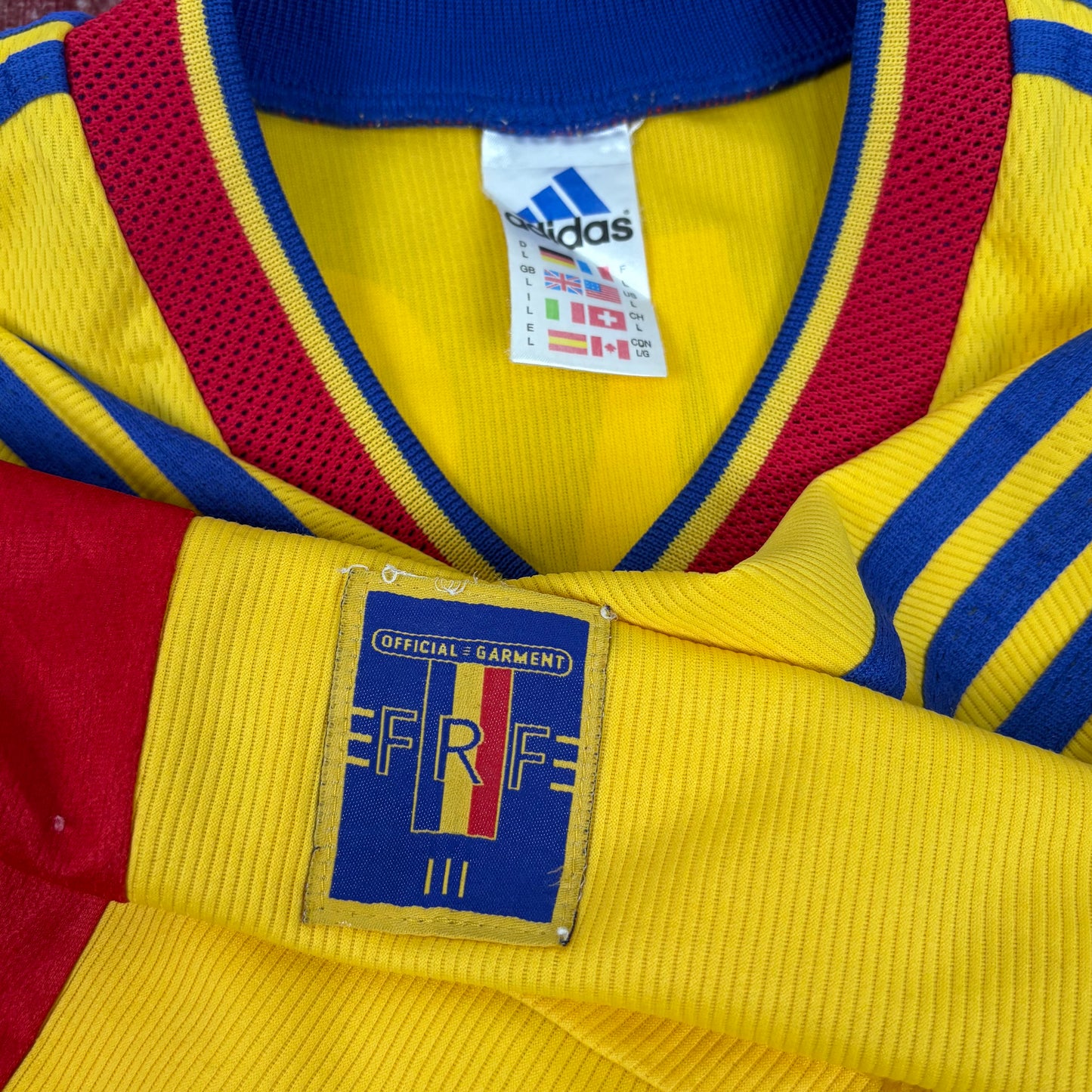 1998/99 Romania Home Shirt - Hagi - L