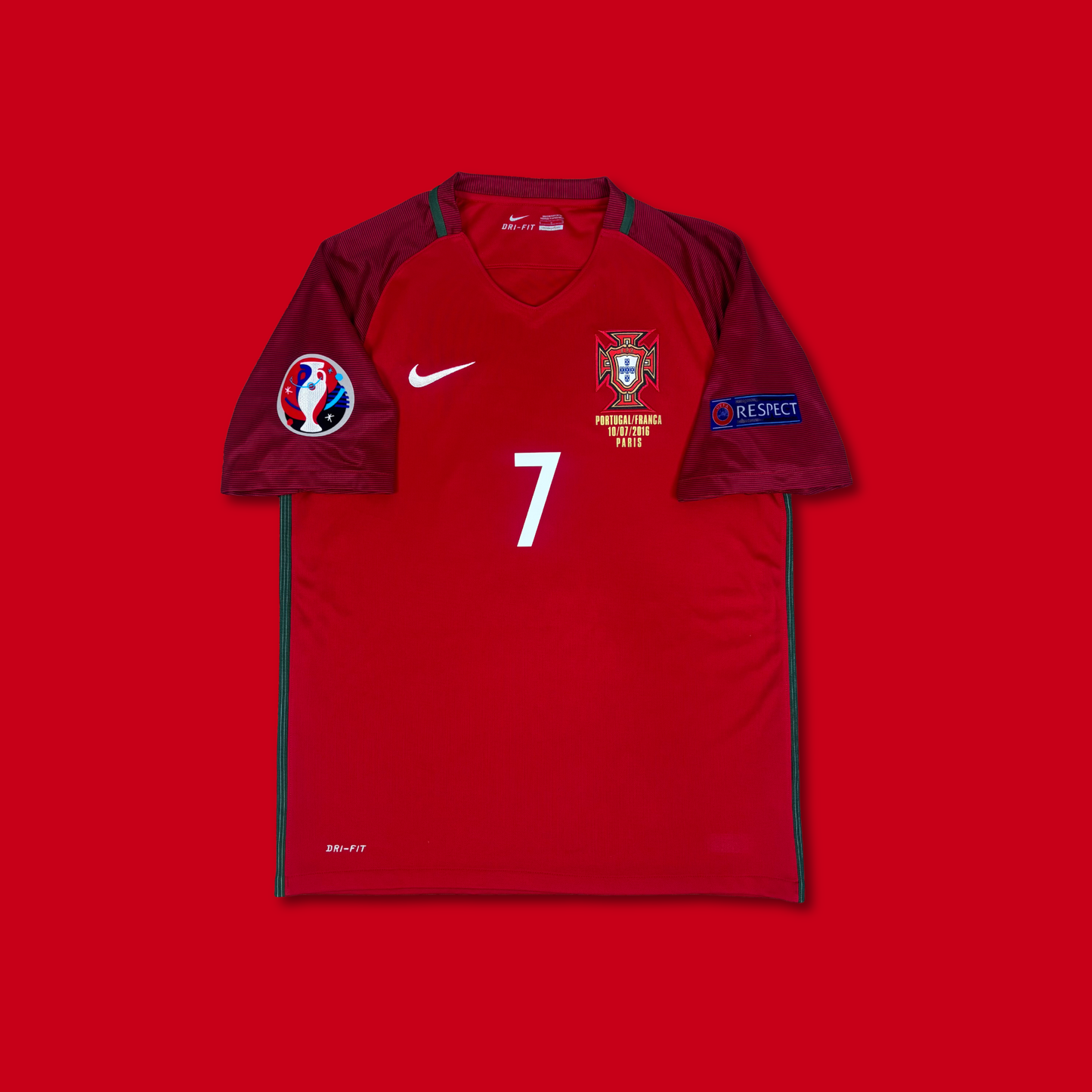 2016/17 Portugal Home Shirt - Cristiano Ronaldo - L