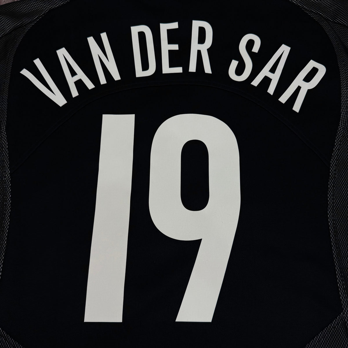 2004/05 Manchester United GK Shirt - Van Der Sar - L