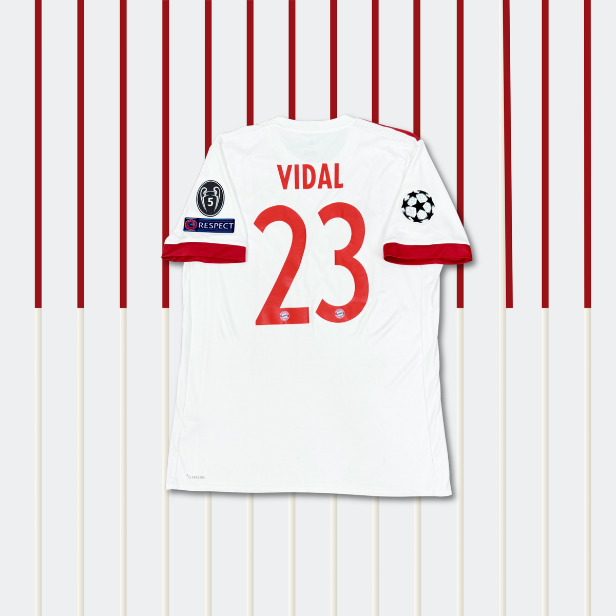 2017/18 Bayern Munich Third Shirt - Vidal - L