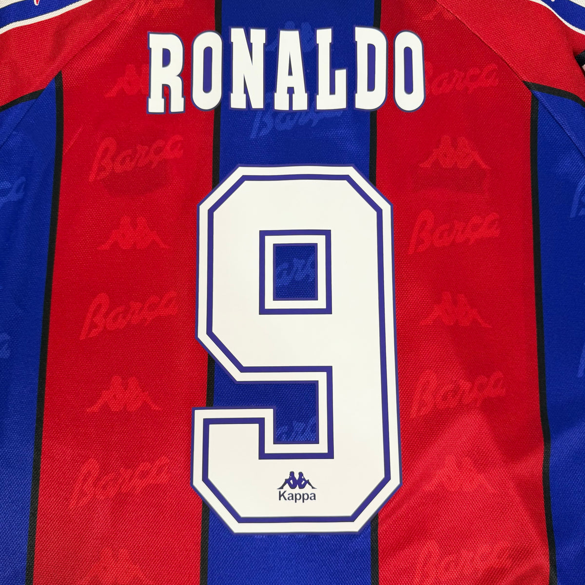 1995/96 Barcelona Home Shirt - Ronaldo Nazario - L