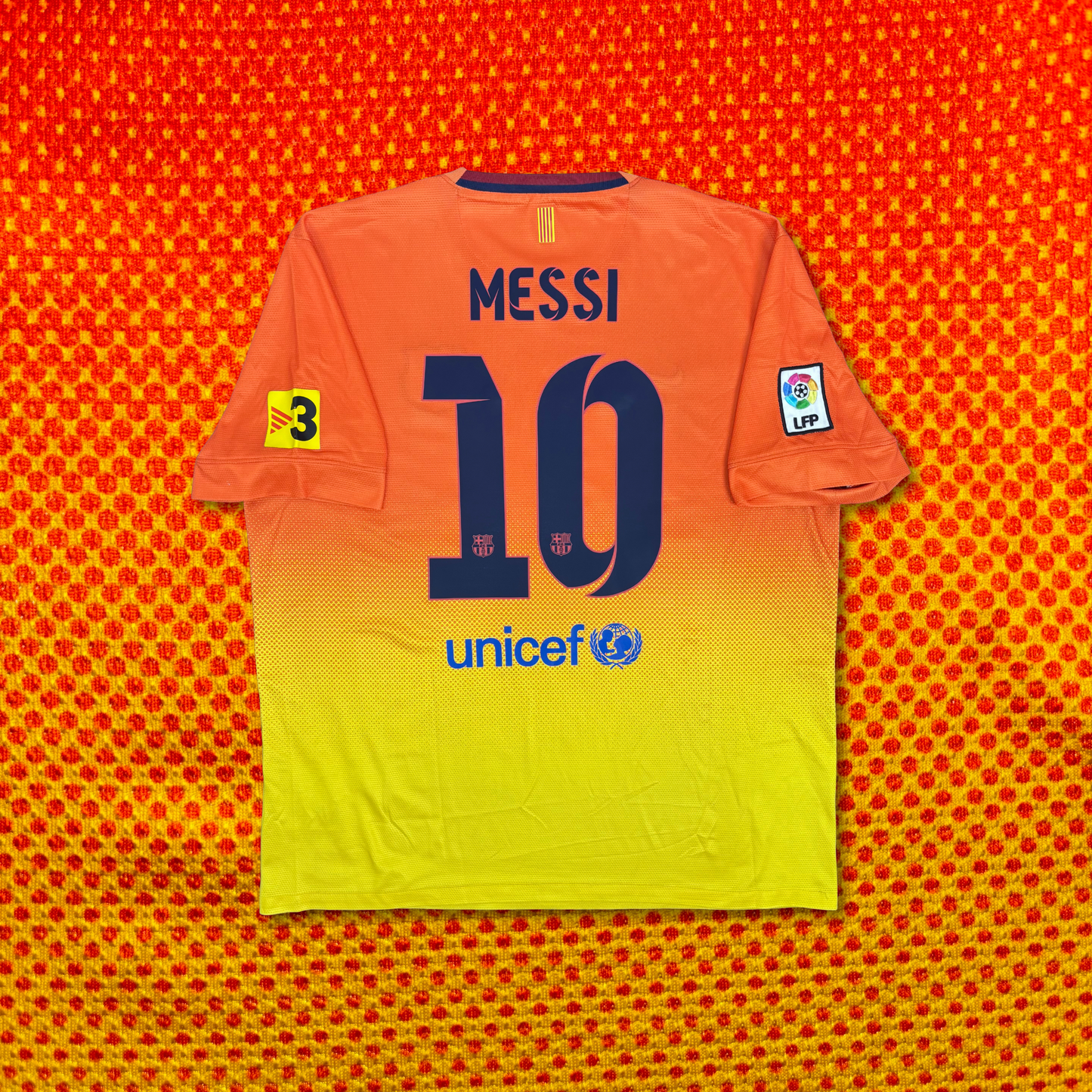 2012/13 Barcelona Away Shirt - Messi - XL