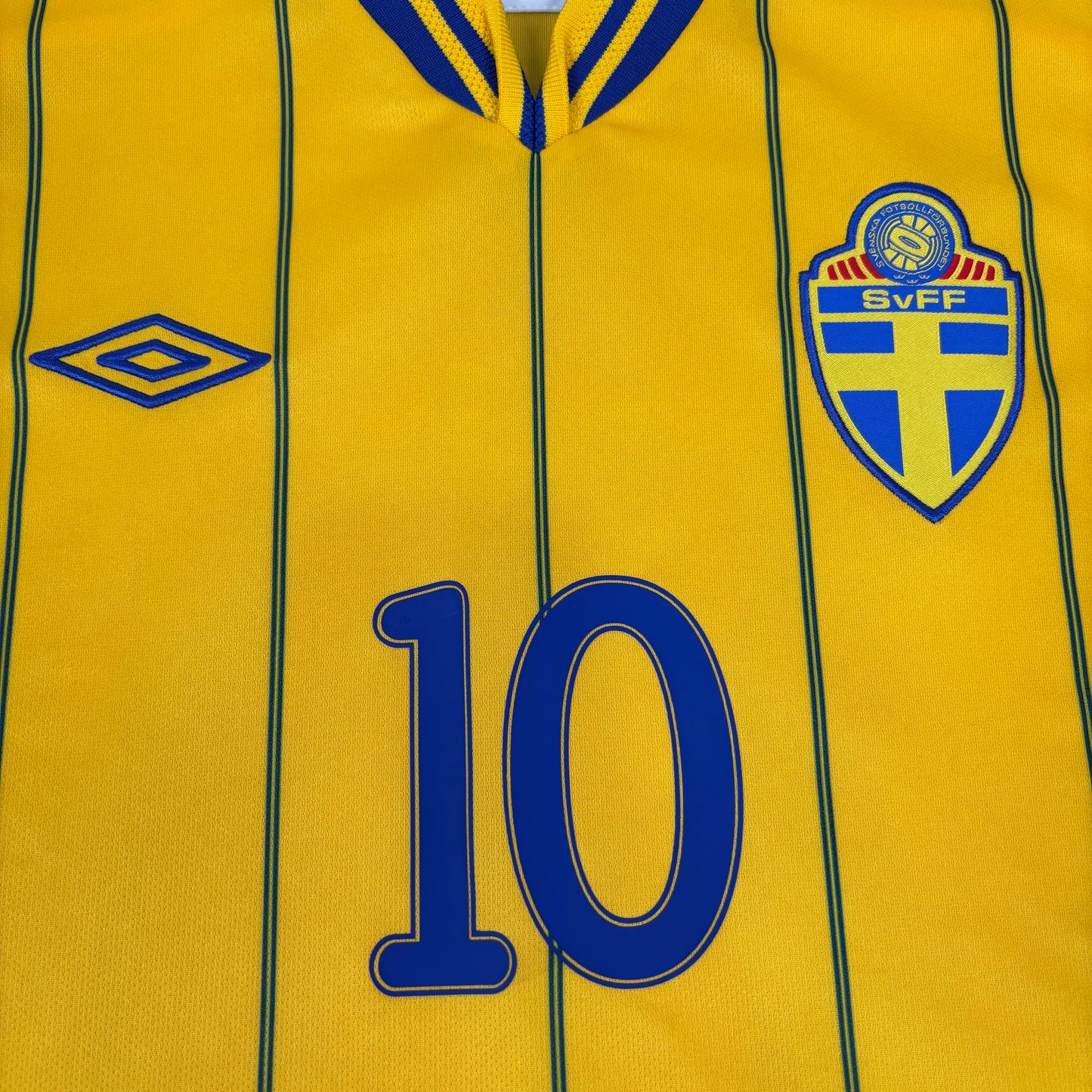 2012/13 Sweden Home Shirt - Ibrahimovic - L