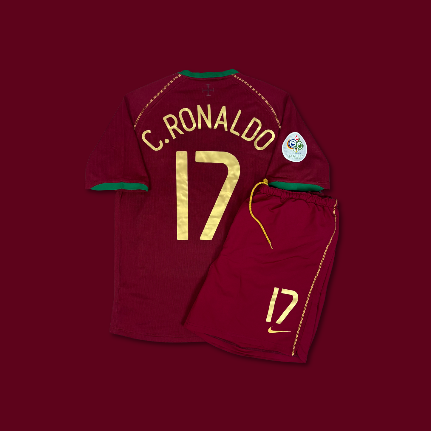 2006/07 Portugal Home Shirt with Short - Cristiano Ronaldo - M