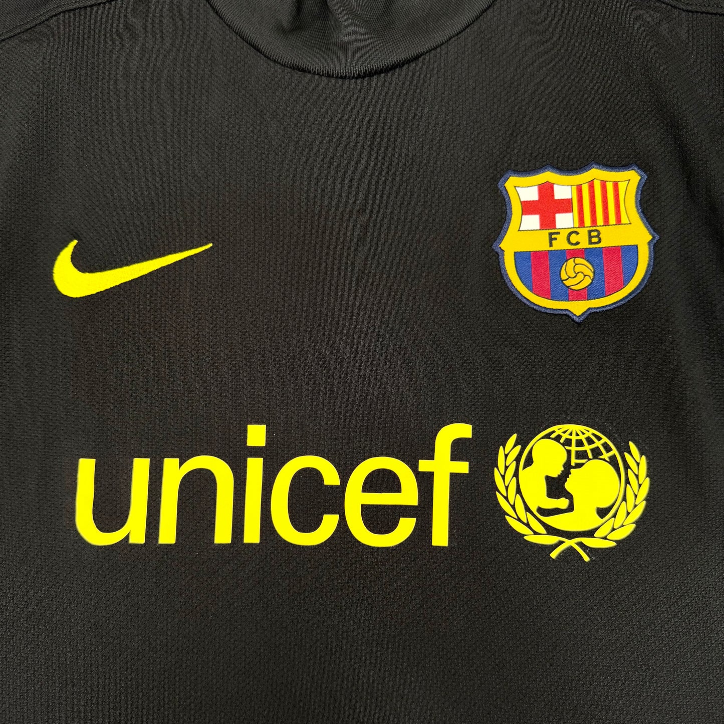 2008/09 Barcelona GK Shirt - Valdes - New with Tag - M