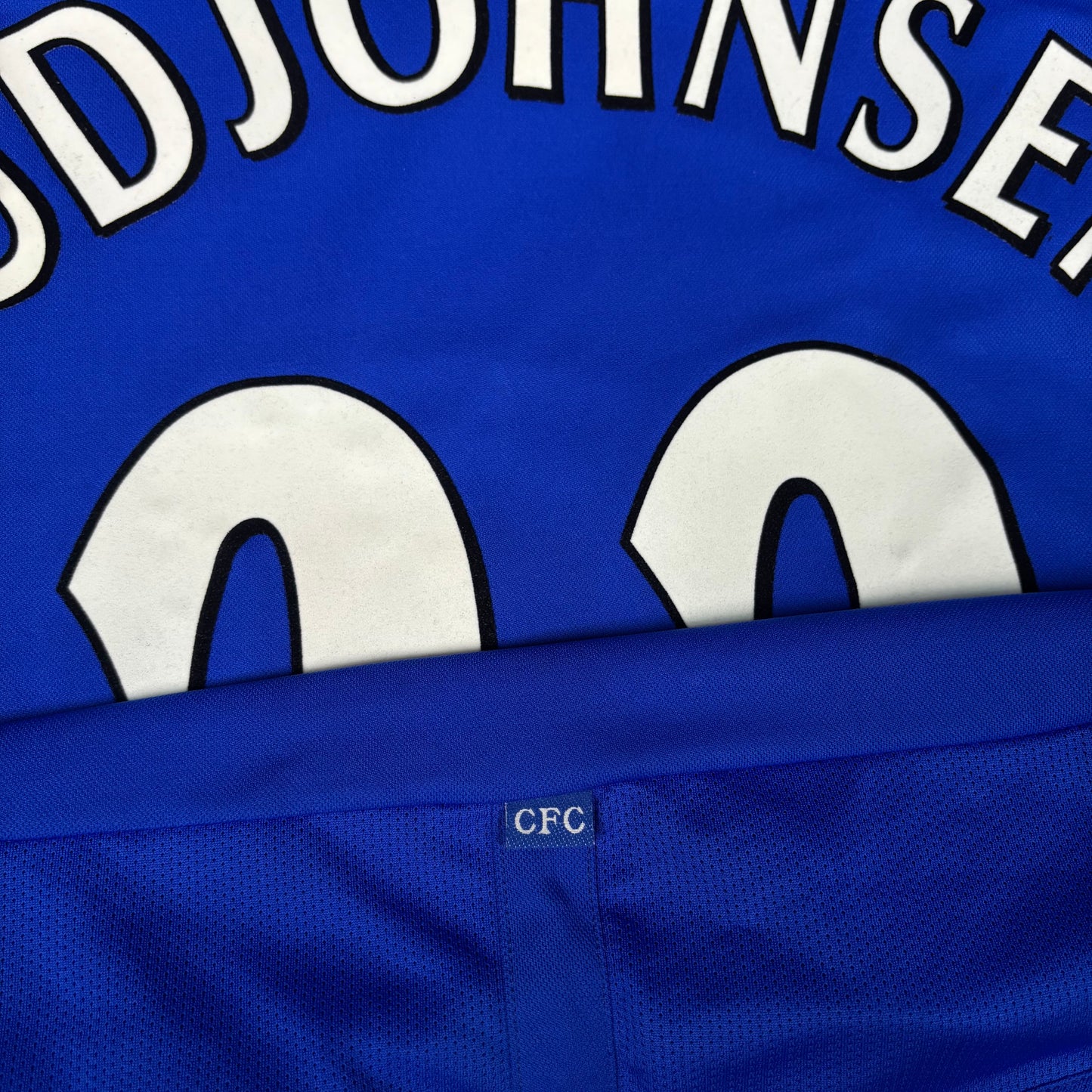 2001/02 Chelsea Home Shirt - Gudjohnsenn - L