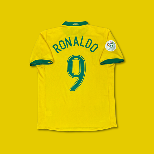2006/07 Brazil Home Shirt - Ronaldo Nazario - L