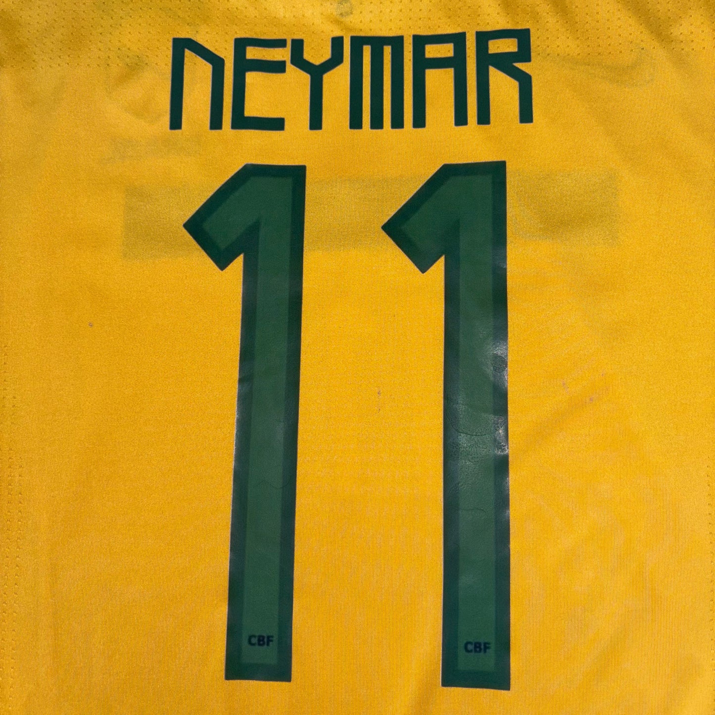 2011/12 Brazil Home Shirt - Neymar JR - XL
