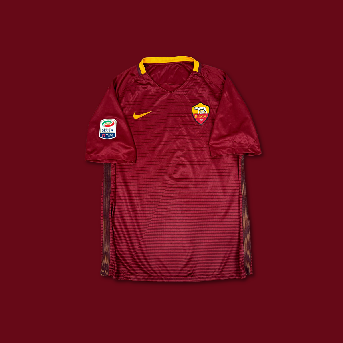 2016/17 AS Roma Home Shirt - Totti - M