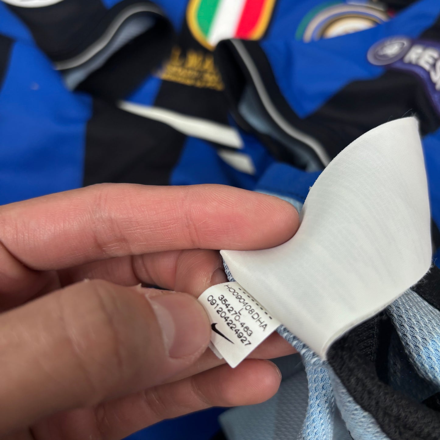 2009/10 Inter Milan Home Shirt - Milito - L