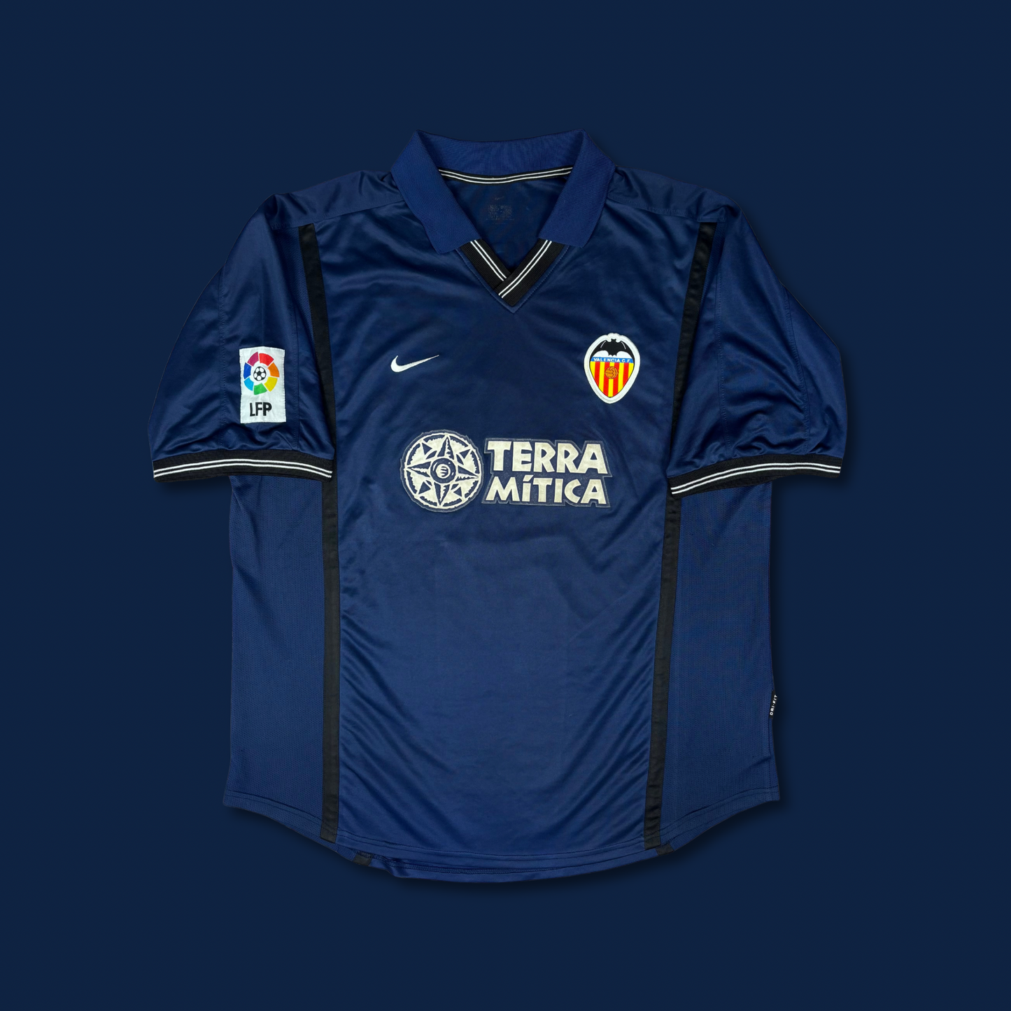 2000/01 Valencia Away Shirt - Mendieta - XL