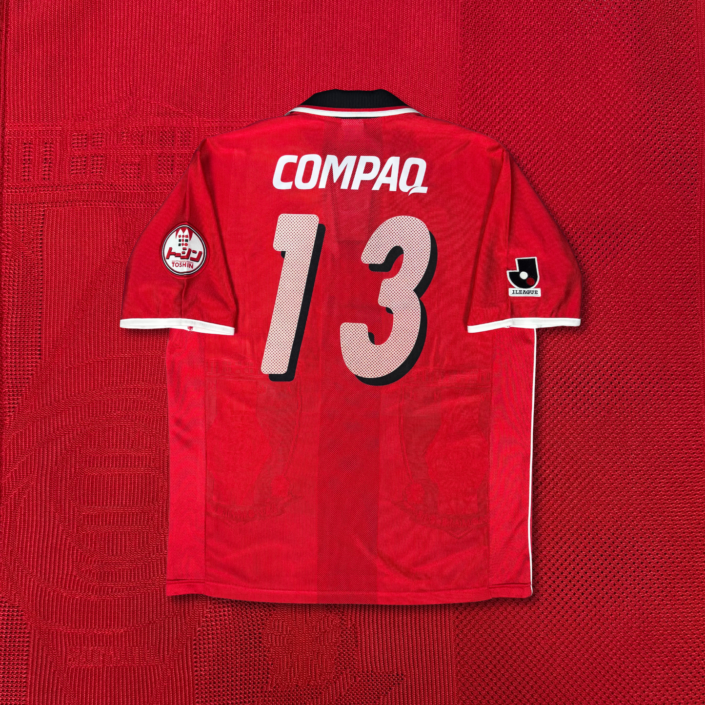 2001/02 Urawa Reds Home Shirt - Suzuki - XL