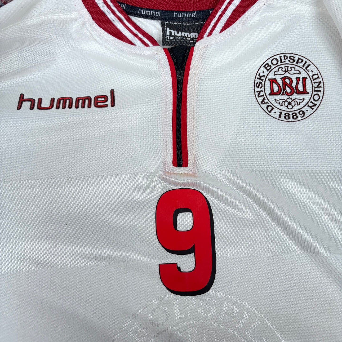 2000/01 Denmark Away Shirt - Tomasson - XL