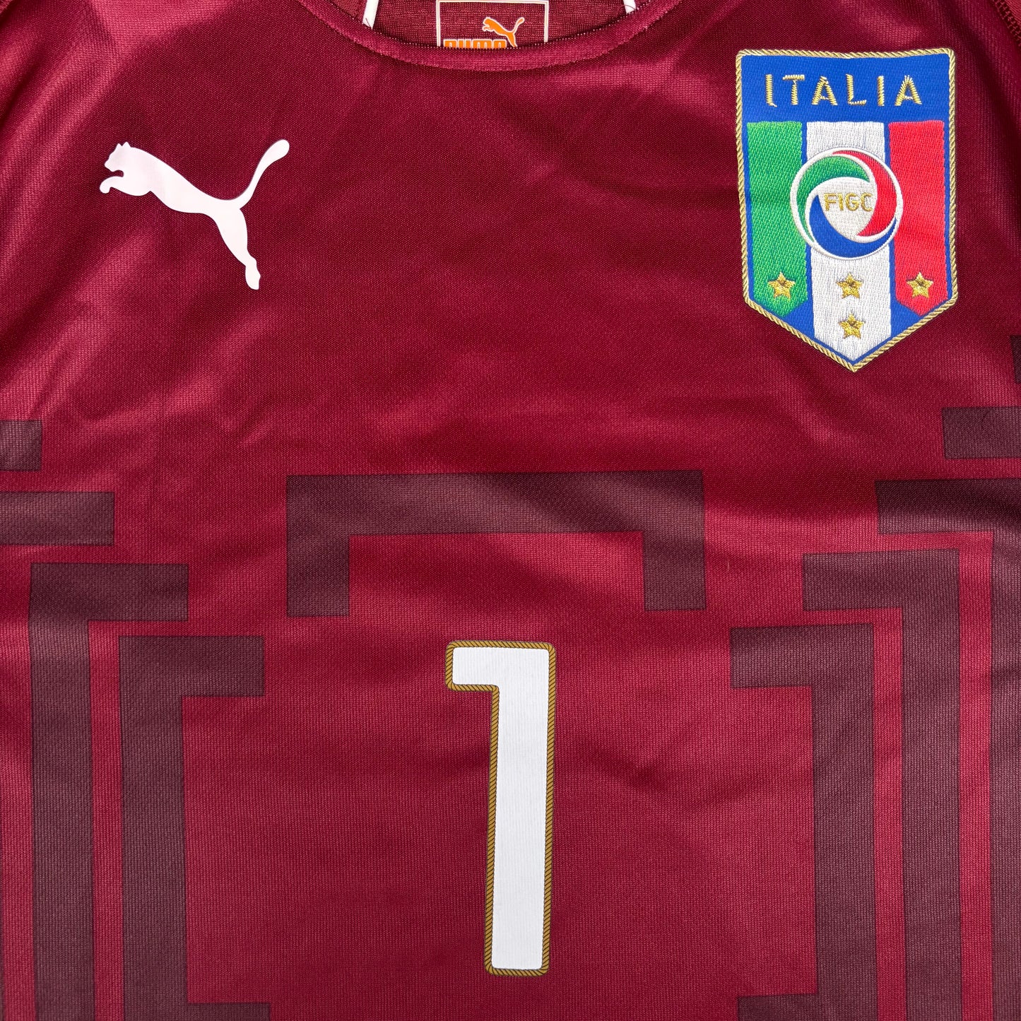 2014/15 Italy Goalkeeper Shirt - Buffon - M - New with Tag