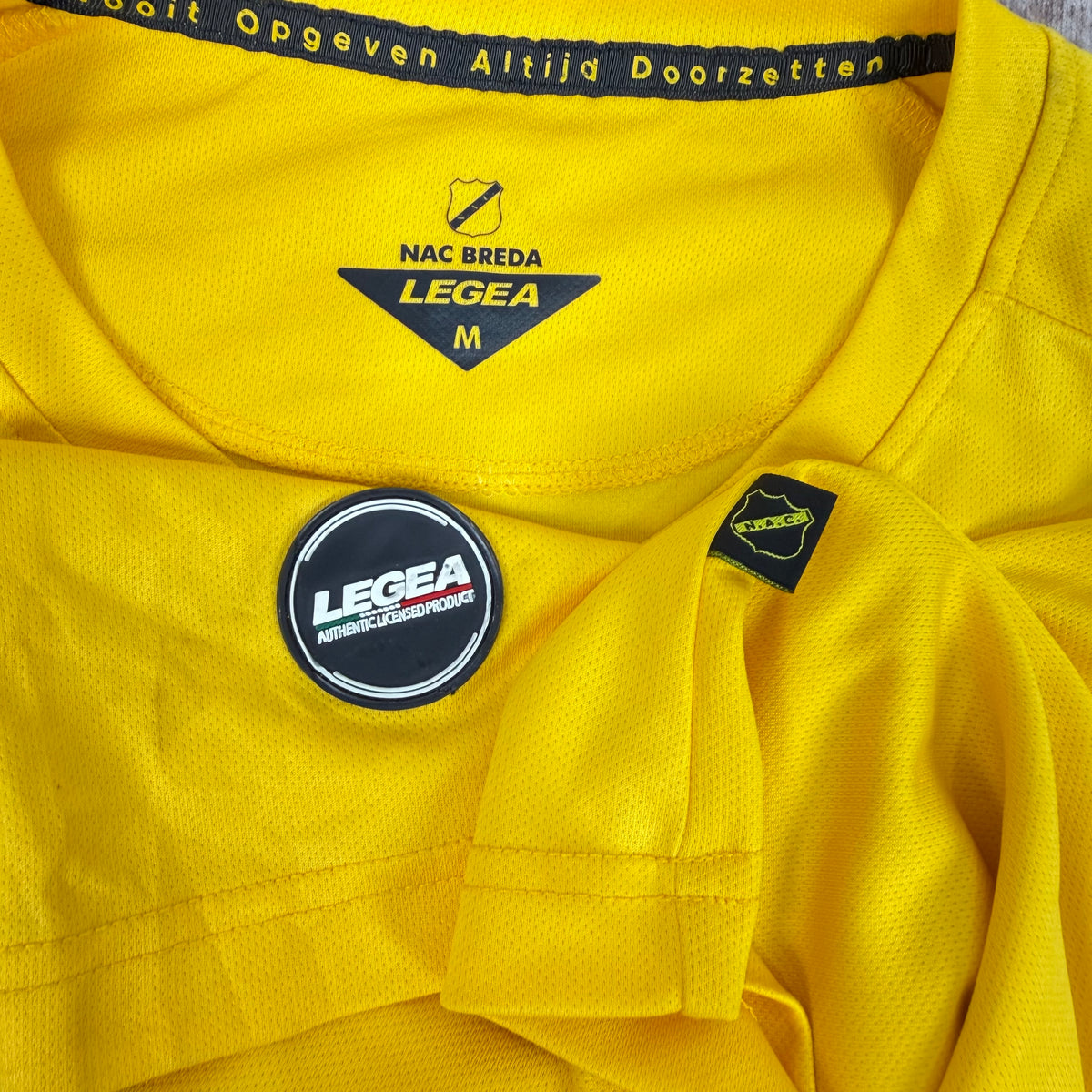 2020/21 NAC Breda Home Shirt - Haye - M