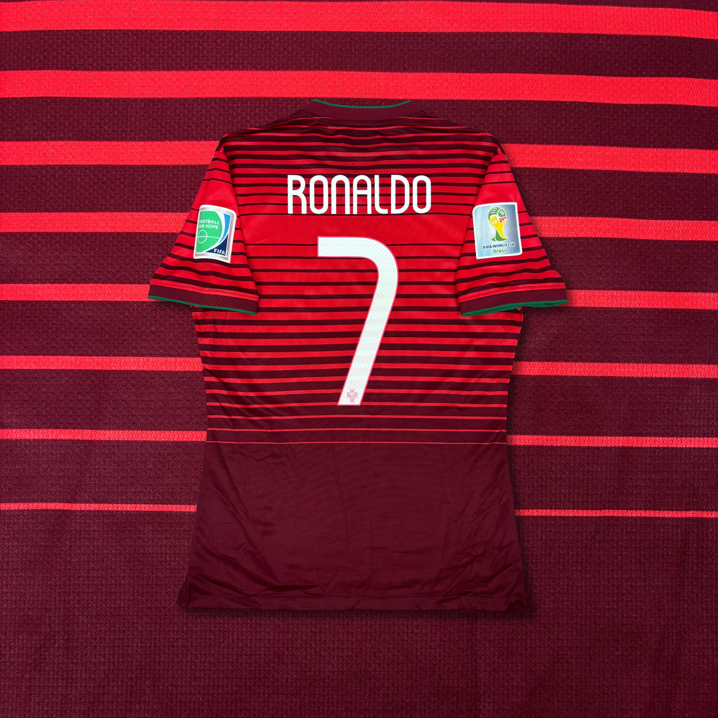 2014/15 Portugal Home Shirt Player Issue - Ronaldo - M
