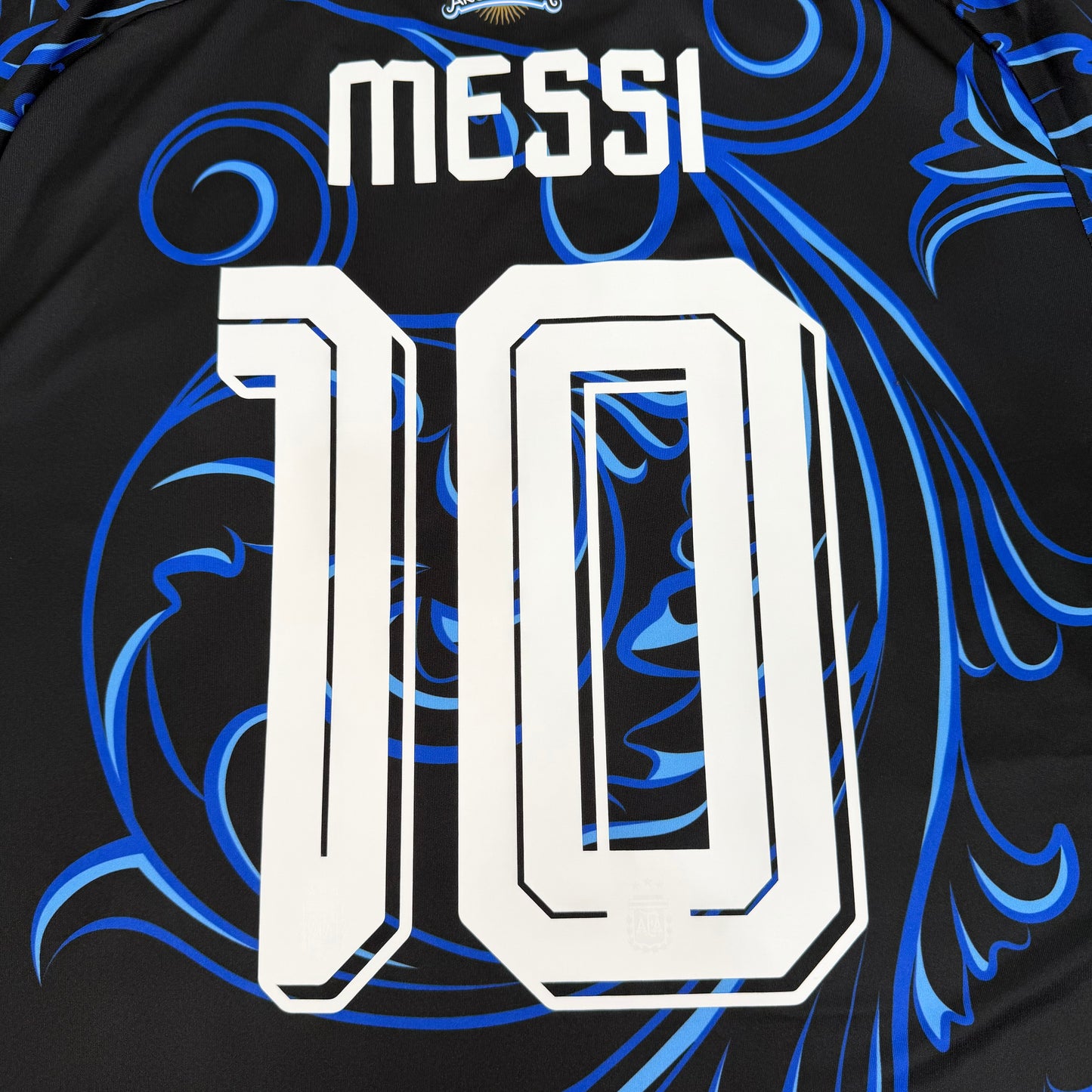 2026/27 Argentina Away Shirt - Messi - L - New with Tag