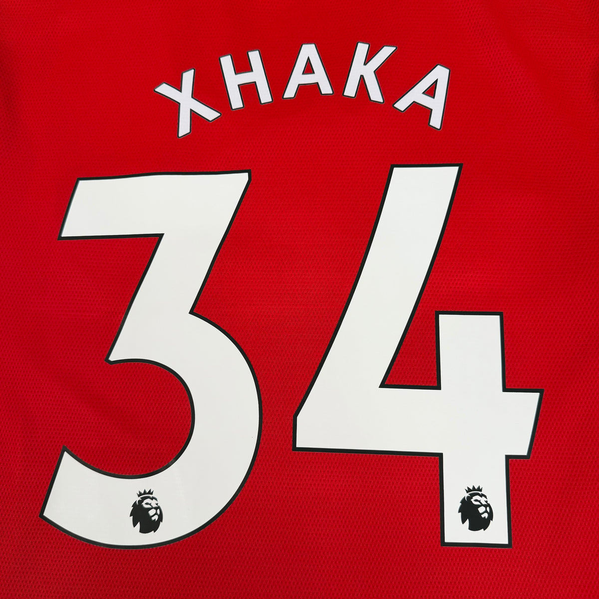 2021/22 Arsenal Home Shirt - Xhaka - XL