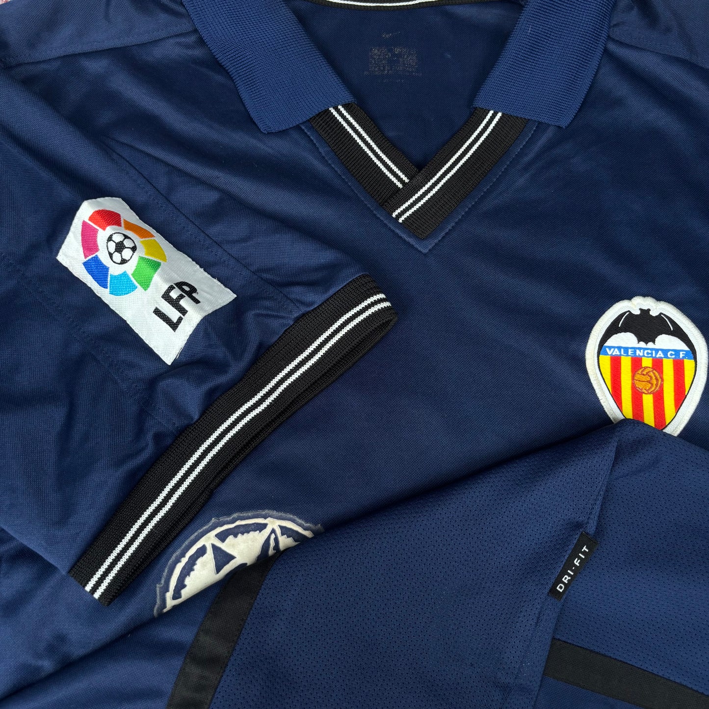 2000/01 Valencia Away Shirt - Mendieta - XL