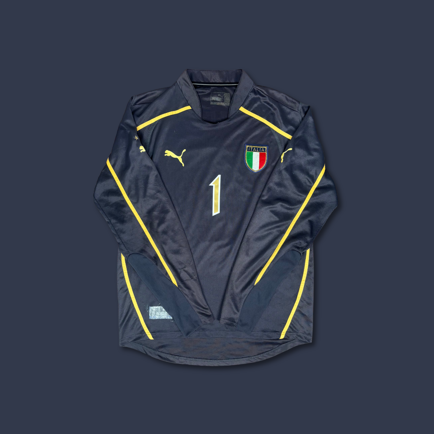 2003/04 Italy Home Longsleeve Shirt - Buffon - M