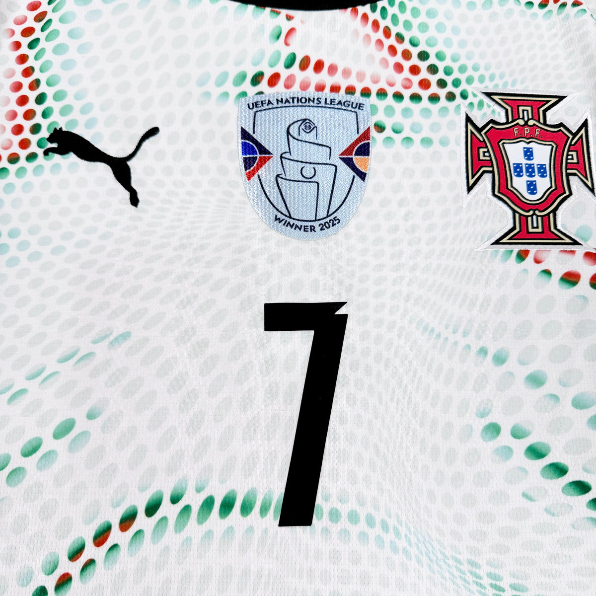 2025/26 Portugal Away Shirt - Cristiano Ronaldo - M