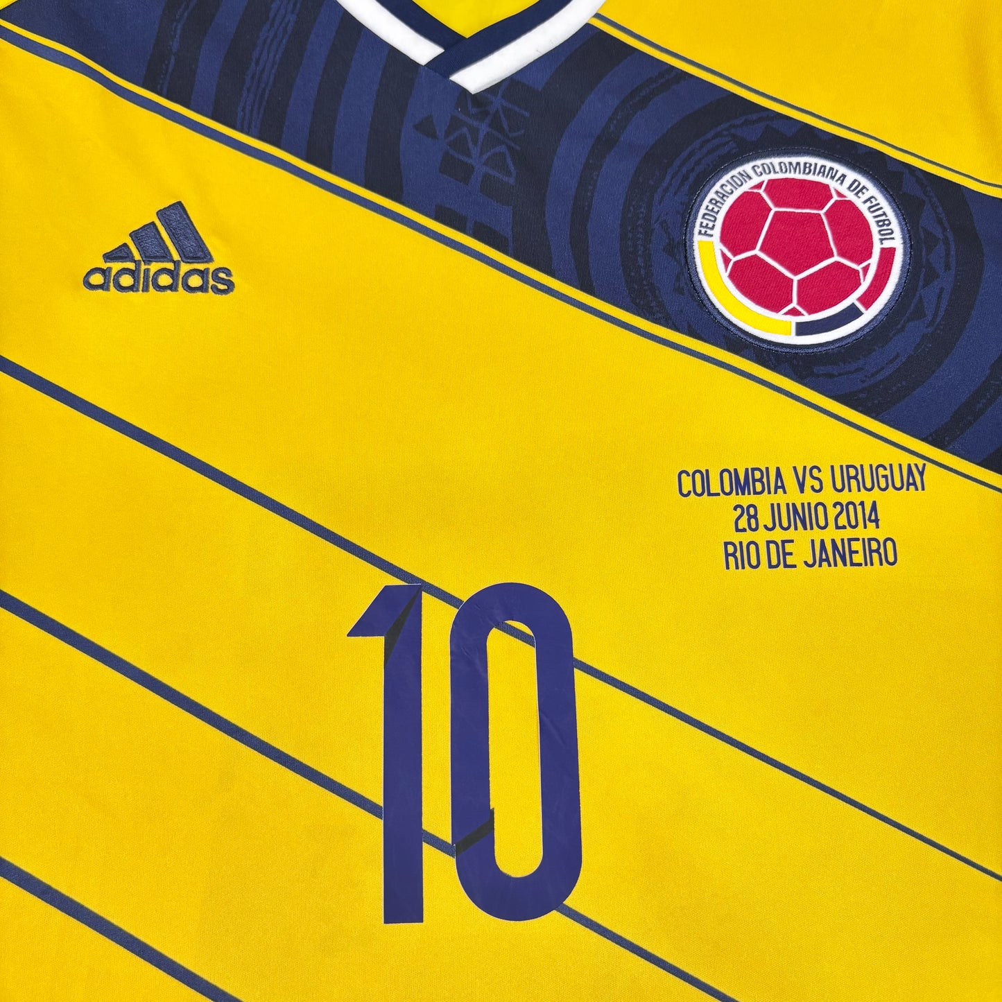 2014/15 Colombia Home Shirt - James Rodriguez - M