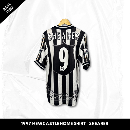 1997/98 Newcastle United Home Shirt - Shearer
