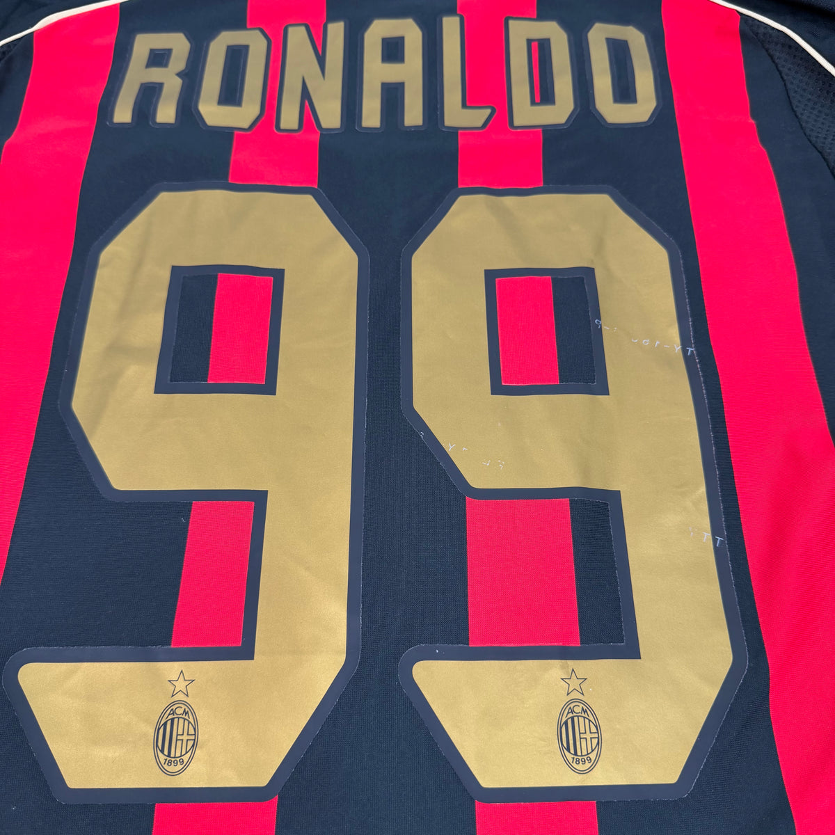 2006/07 AC Milan Home Shirt - Ronaldo Nazario - M