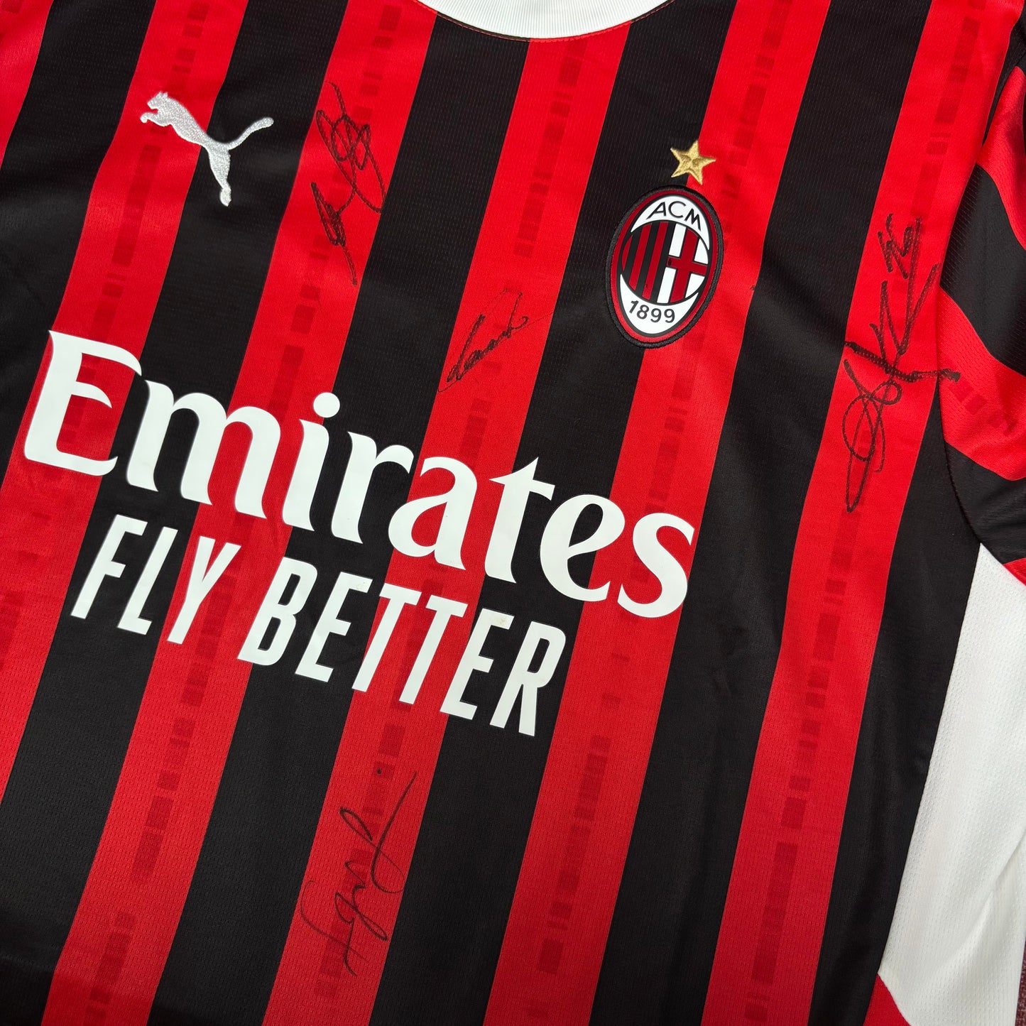 2024/25 AC Milan Home Signed Shirt - XL - New with Tag