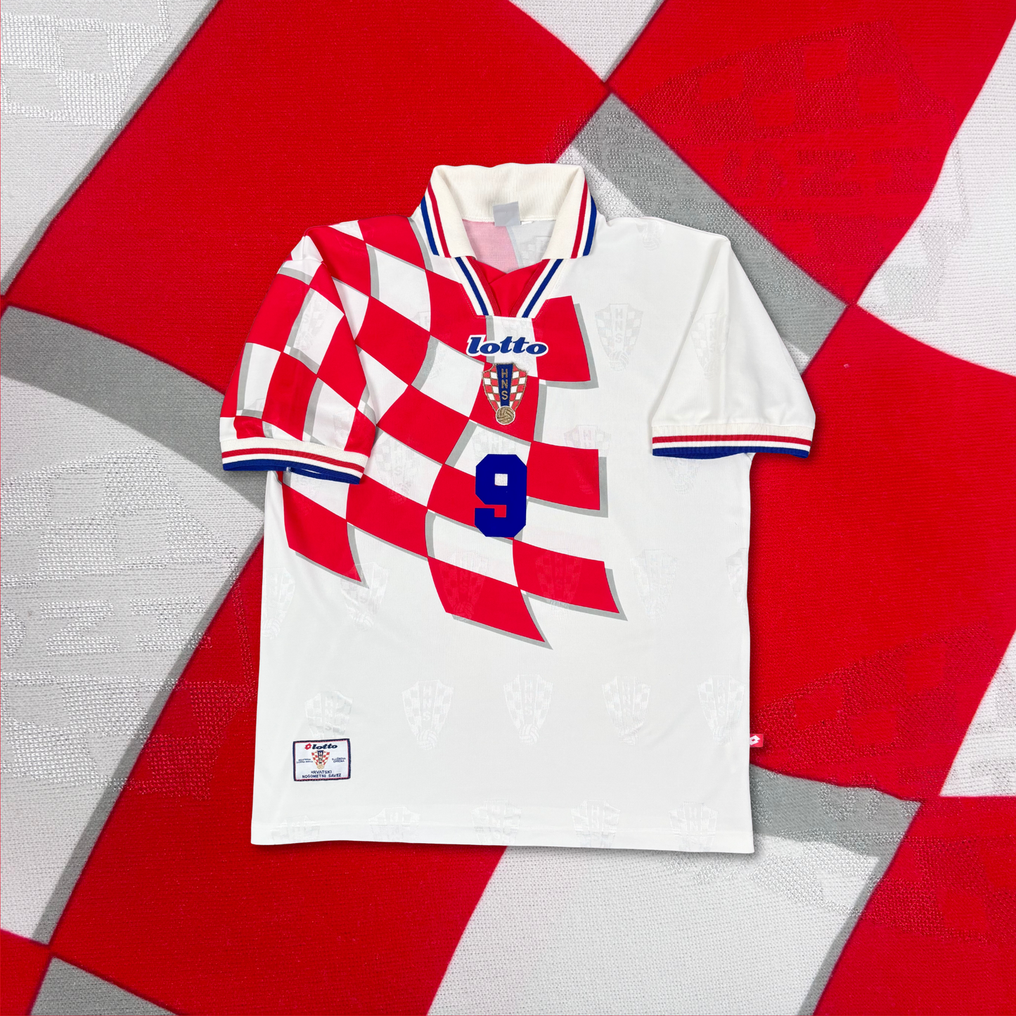 1998/99  Croatia Home Shirt - Suker - L