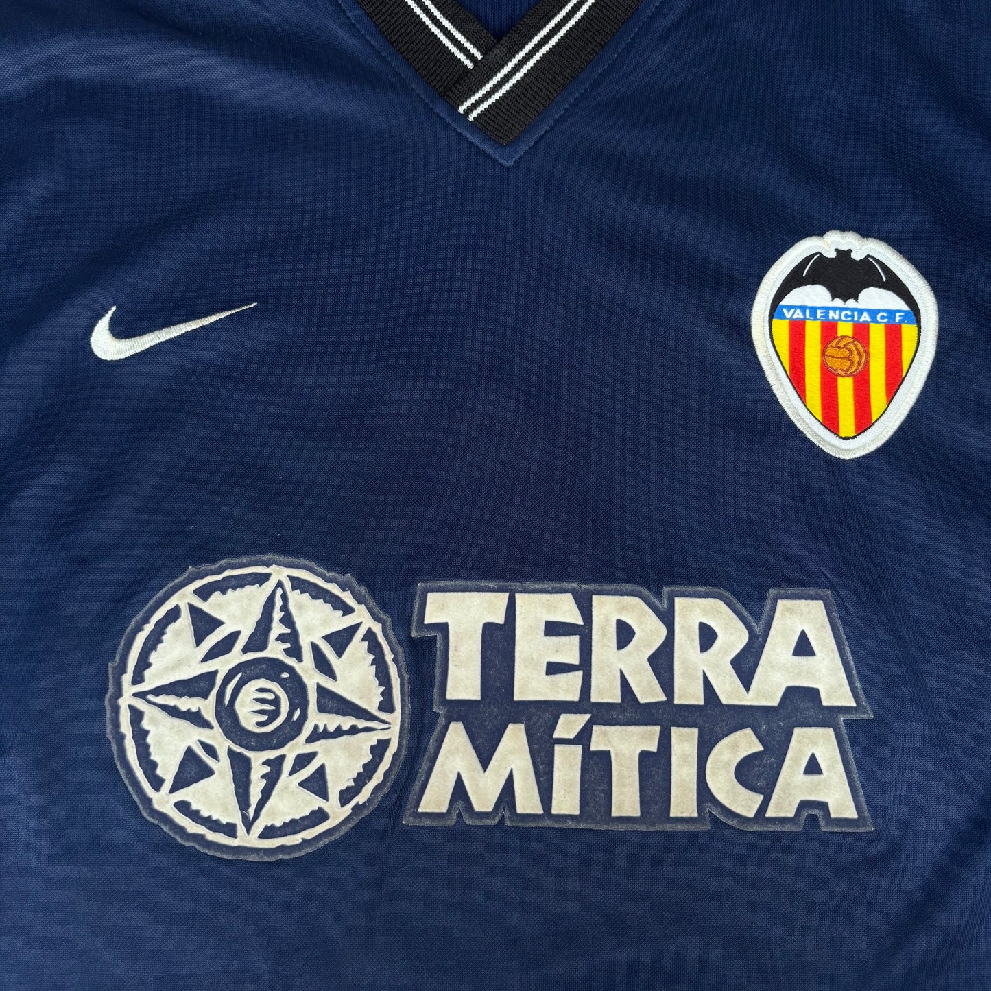 2000/01 Valencia Away Shirt - Mendieta - XL
